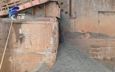 污泥脫水調理選哪種污泥深度脫水調理劑好-青島仕駿