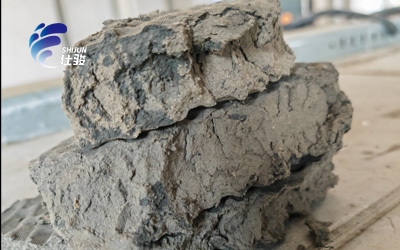 市政污泥用什么藥劑能降低含水率和成本-青島仕駿
