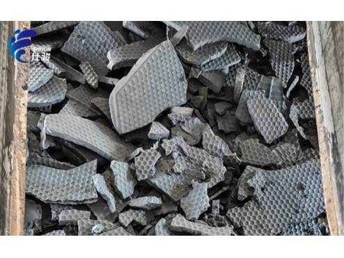 污泥調(diào)理劑提高壓泥效率,節(jié)省企業(yè)營(yíng)運(yùn)成本！